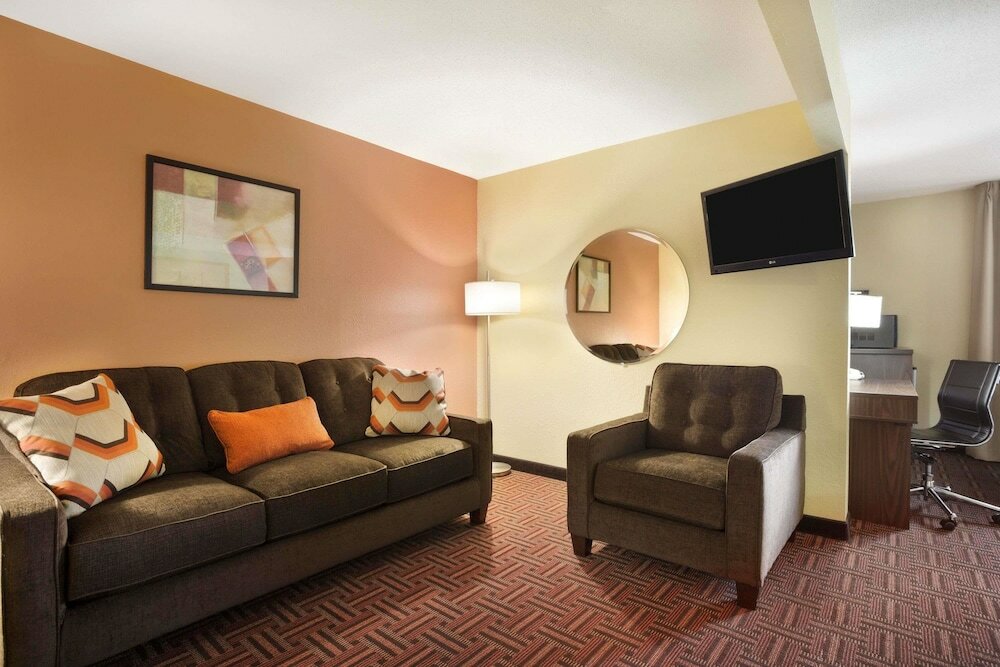 Фото Super 8 by Wyndham Alton