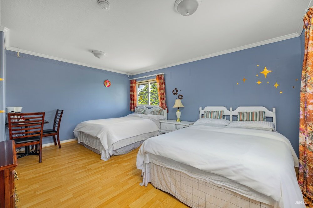 Фото Charming Family Hotel