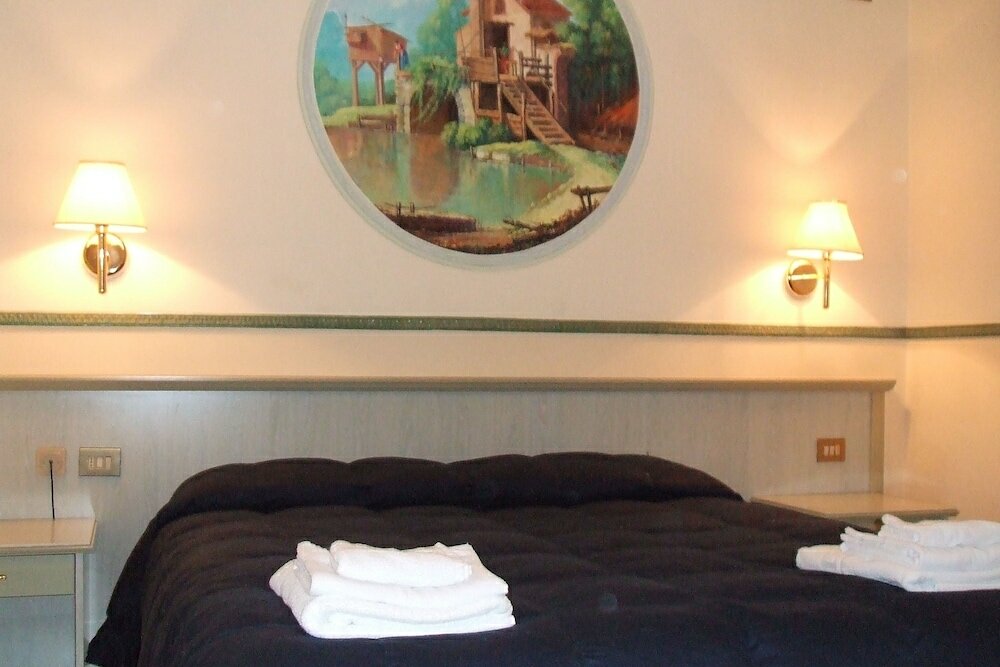 Фото Hotel Cambridge