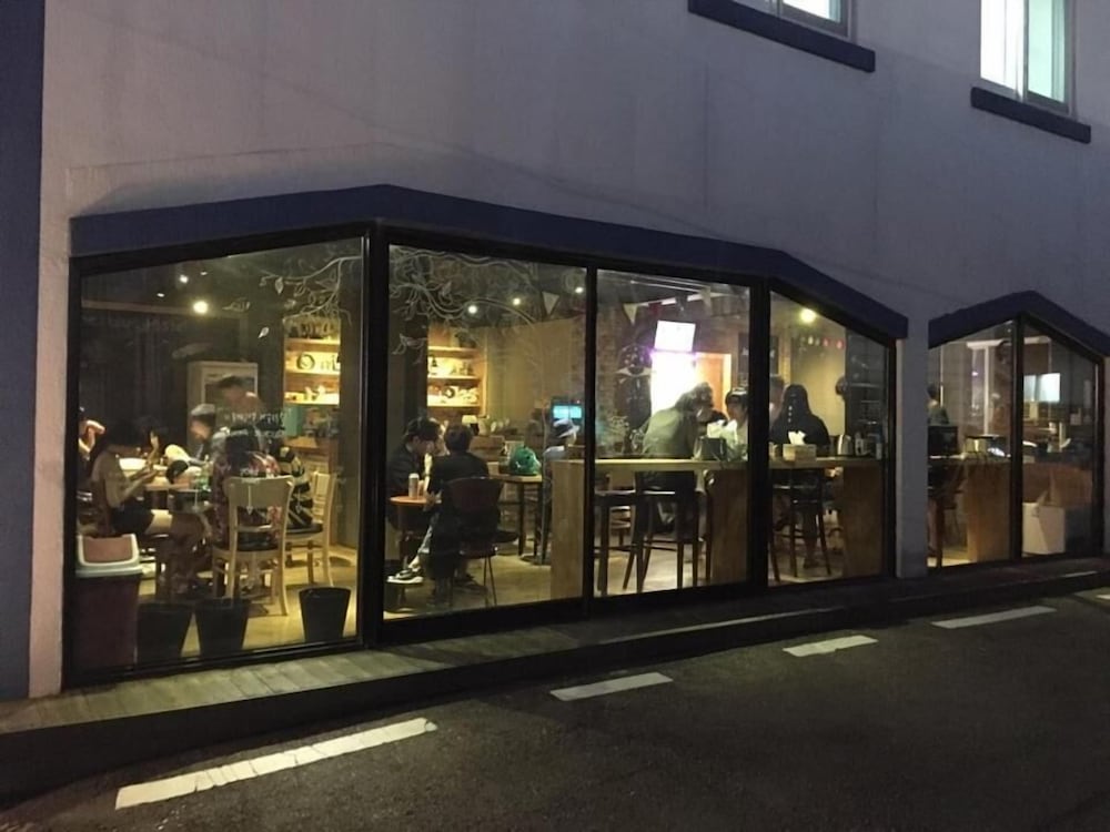 Фото James Blue Guesthouse