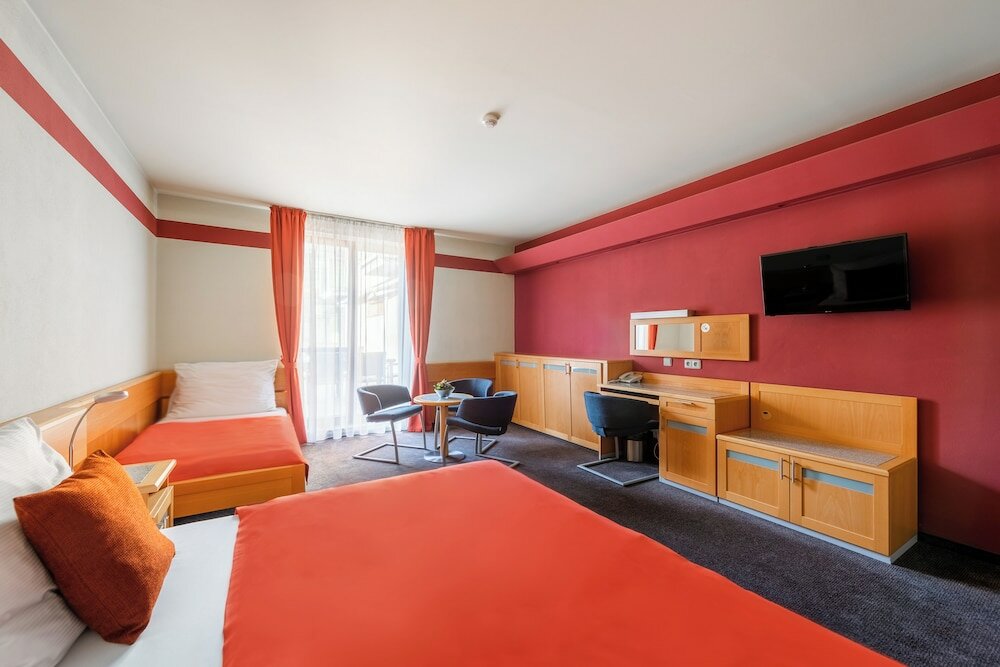 Фото отеля 3