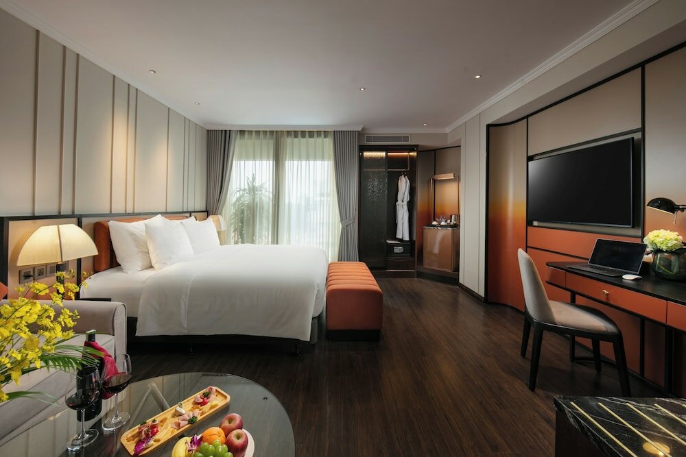 Фото The Chi Boutique Hotel