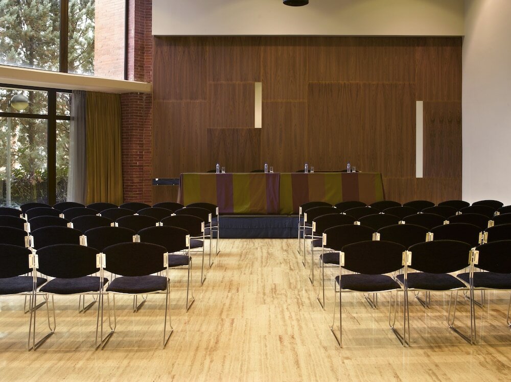 Фото Hotel Ciutat de Granollers