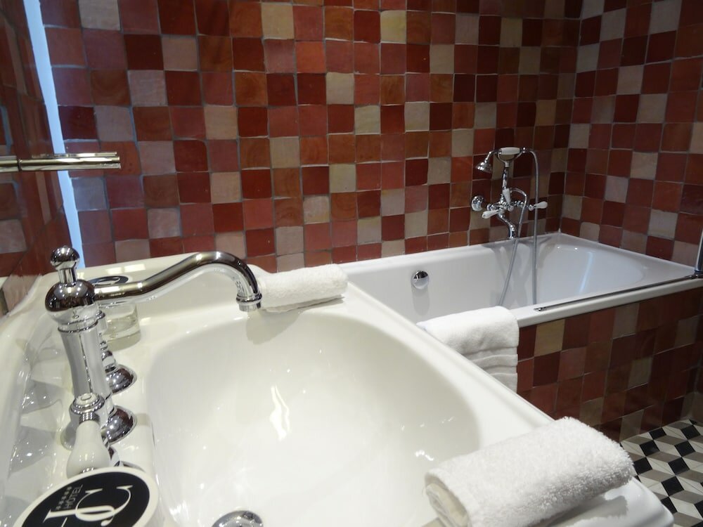 Фото Hotel Jules Cesar & SPA - Mgallery Hotel Collection