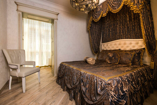 Qadimgi lezbiyenlar onlayn siyishadi