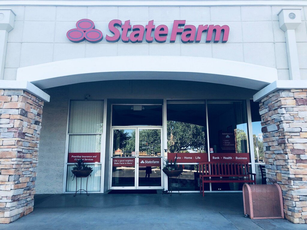 Stacie McDaniel - State Farm Insurance