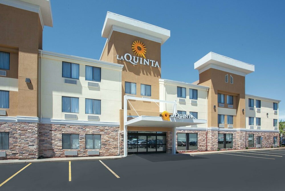 гостиница - La Quinta Inn & Suites Cedar Rapids - город Сидар-Рапидс, ф...