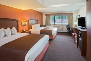 Гостиница AmericInn by Wyndham Grand Forks