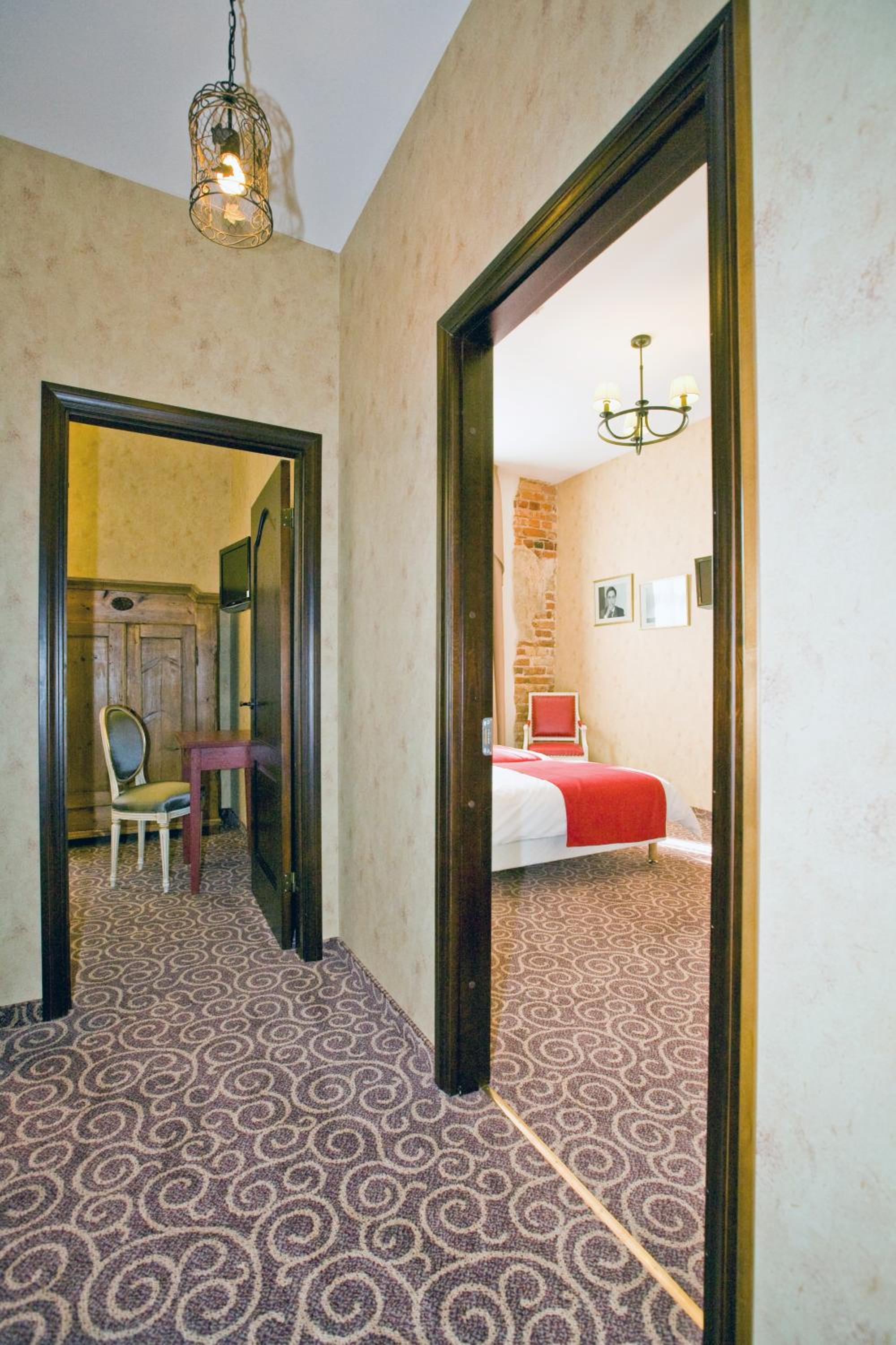 Фото Hotel Justus