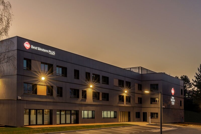 Гостиница Best Western Plus Le Conquerant Rouen Nord