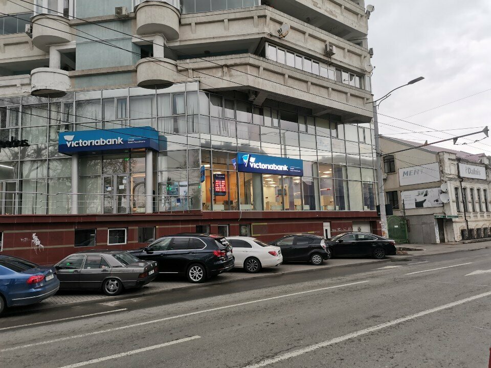 Bank Victoriabank, Kishinev, photo