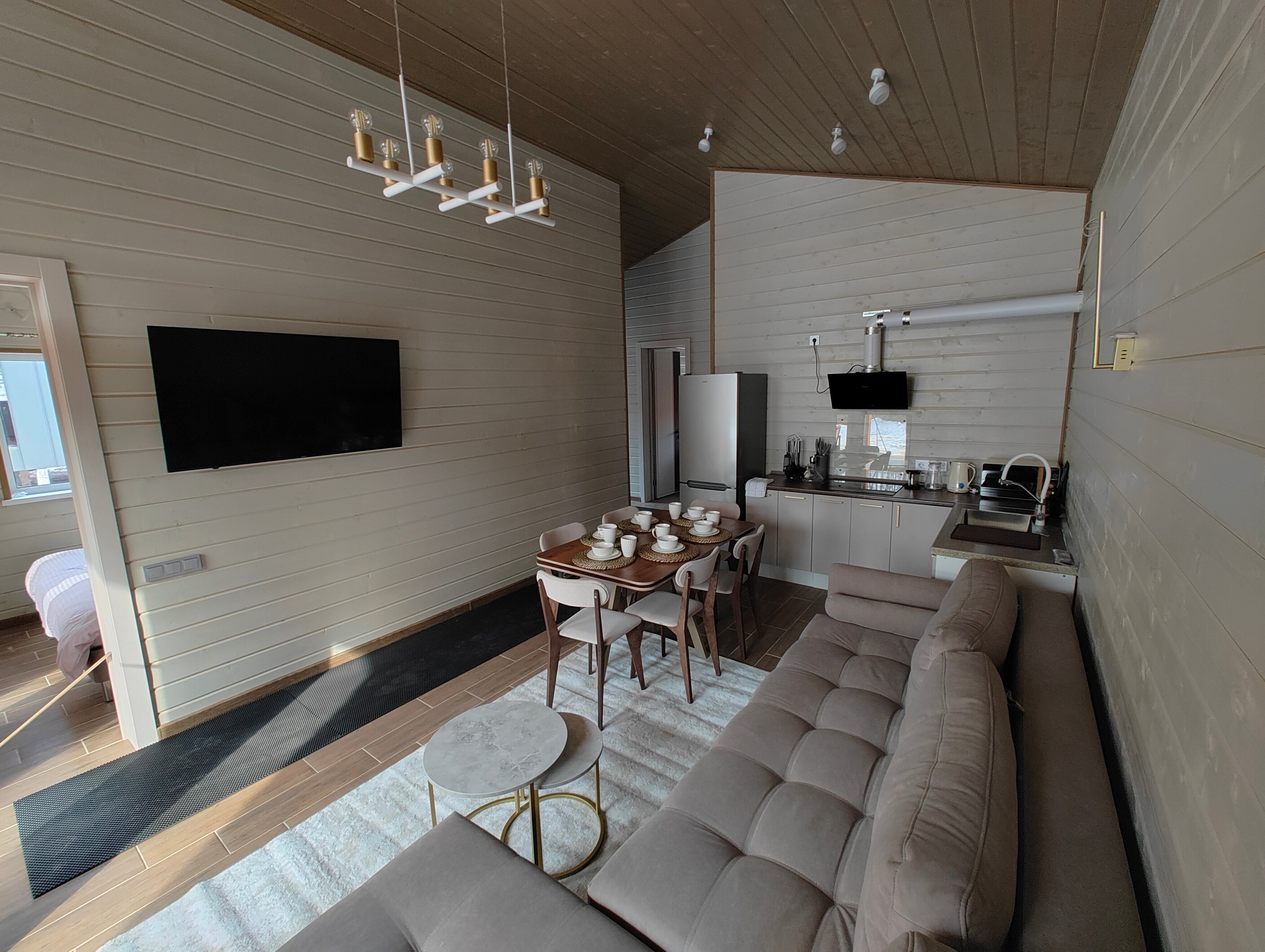 Фото Барн Вилладж