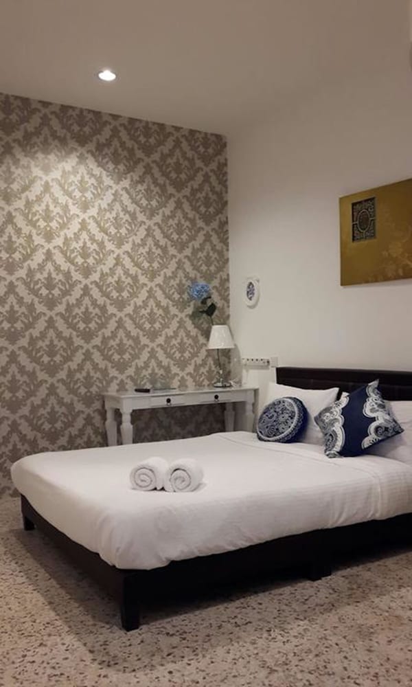 Фото Elephant House Boutique Hotel