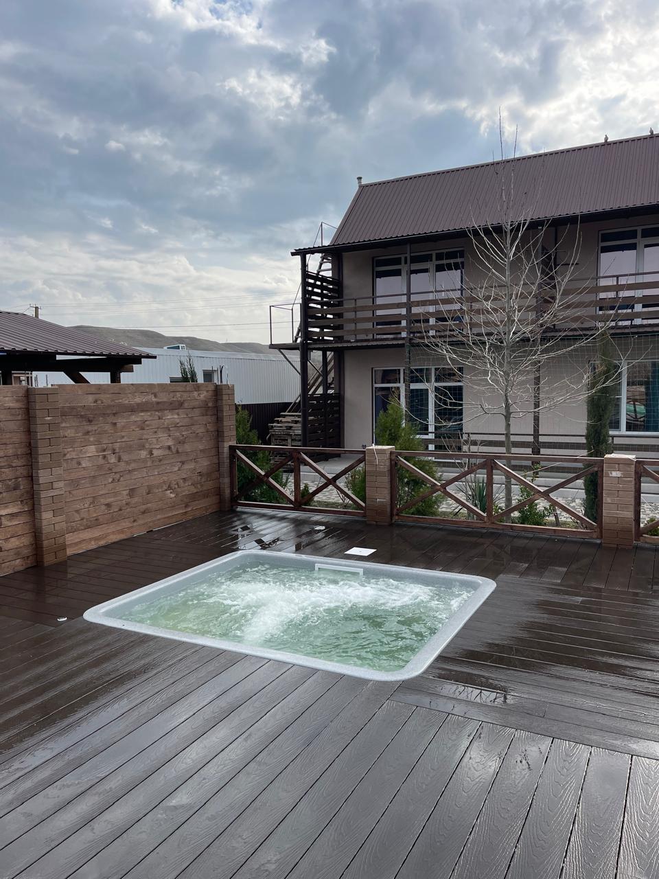 Фото Солнечный