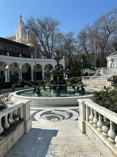 Внешний вид отеля East Legend в Баку, фото 5