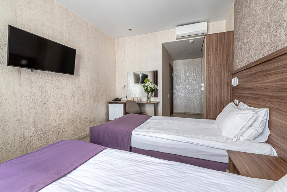 Фото Династия