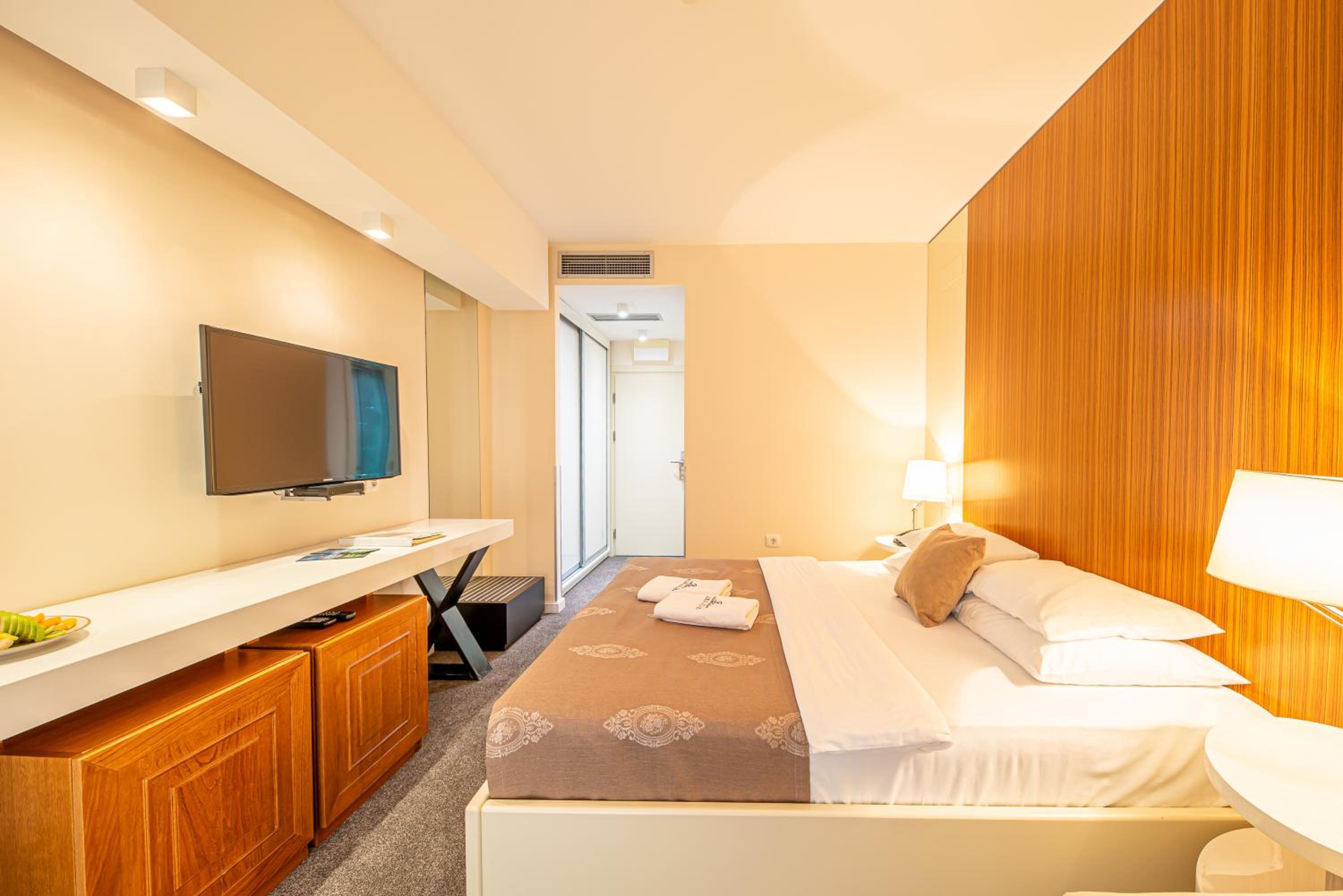 Фото Hotel Aleksandar