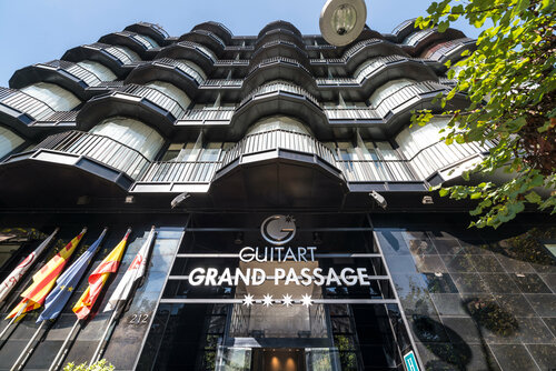 Гостиница Guitart Grand Passage в Барселоне