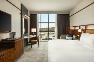 Гостиница Valley Hotel Homewood Birmingham, Curio Collection by Hilton
