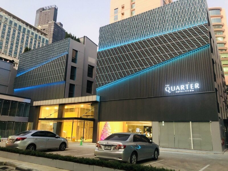 Гостиница The Quarter Silom by Uhg