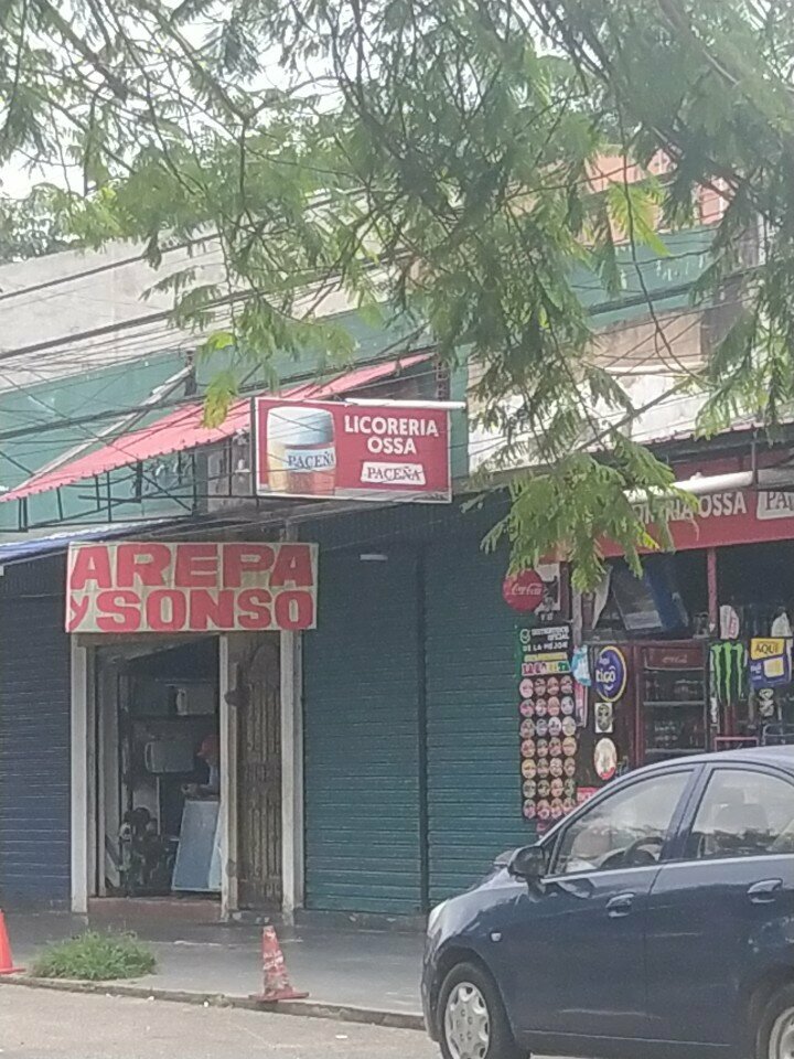 Alcoholic beverages Ossa, Santa Cruz de la Sierra, photo