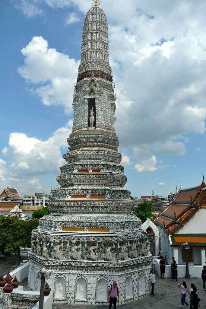 Pagoda Wat Arun Rachawararam, Bangkok, photo