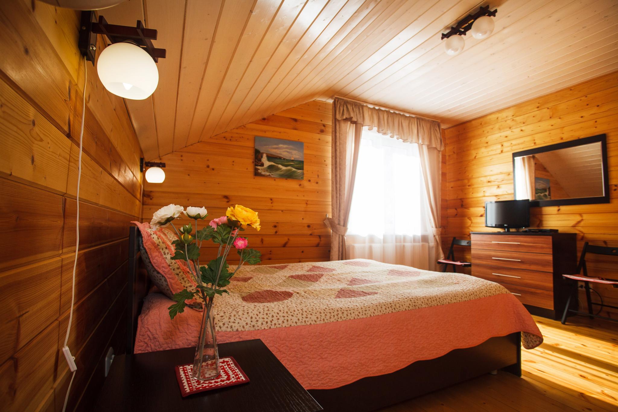 Фото Эко-хаус у реки