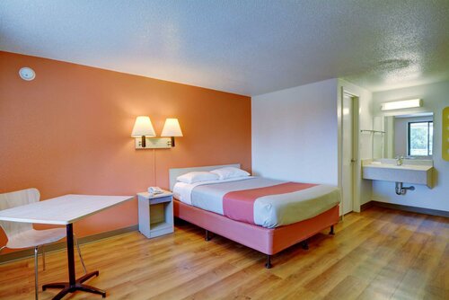 Гостиница Motel 6 Springfield Chicopee в Спрингфилде