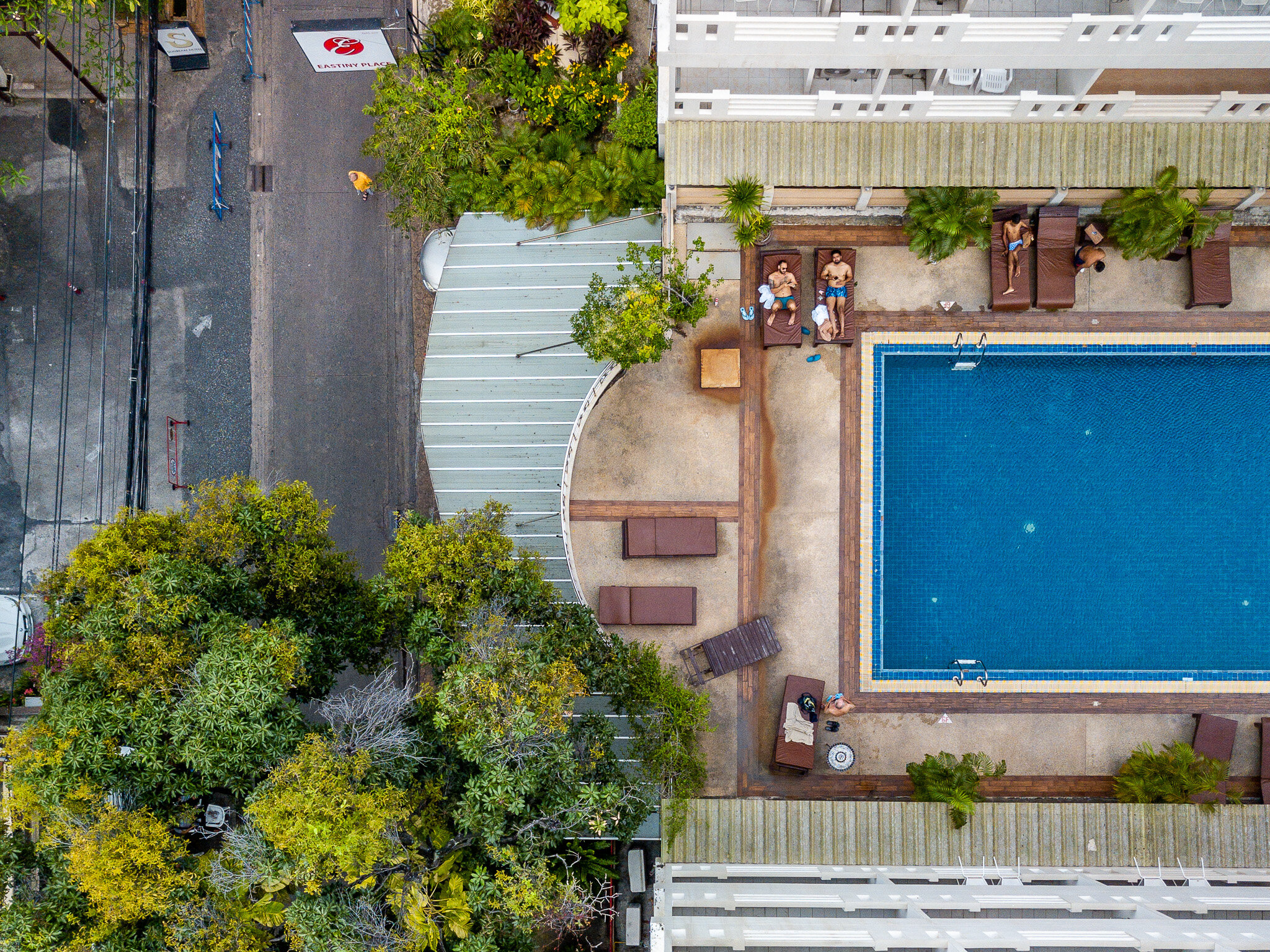 Фото Eastiny Place Hotel