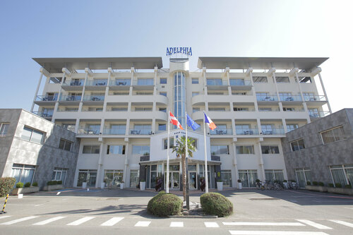 Гостиница Hotel & SPA Marina d'Adelphia в Экс-ле-Бене