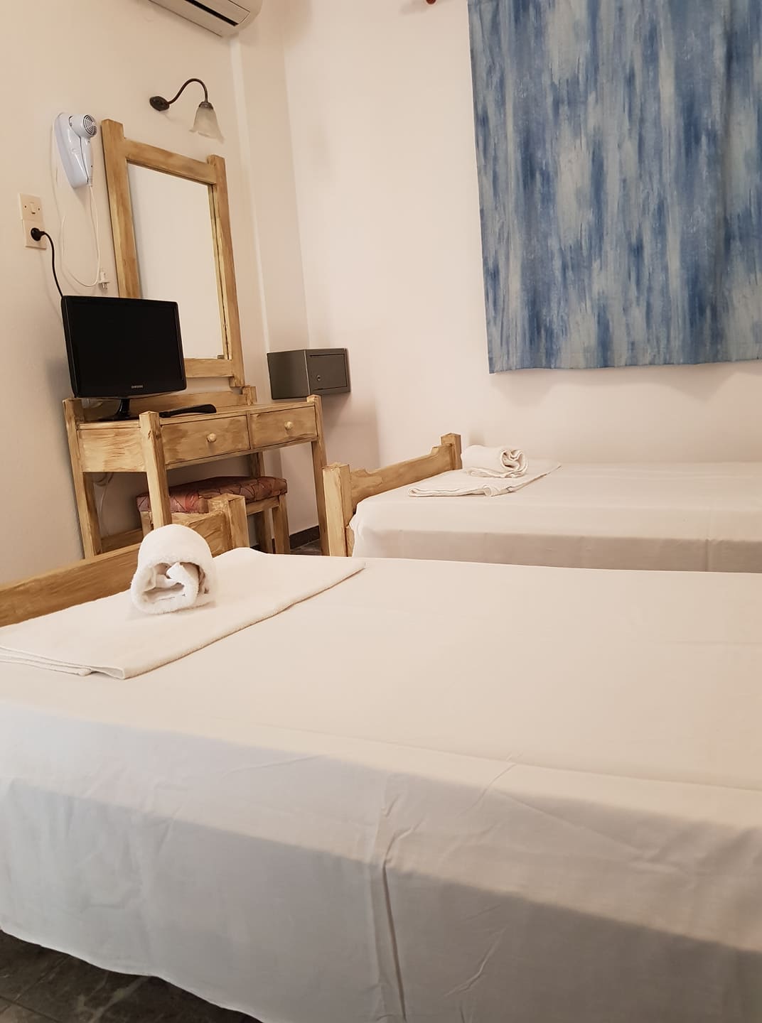 Фото Amazones Sun Studios