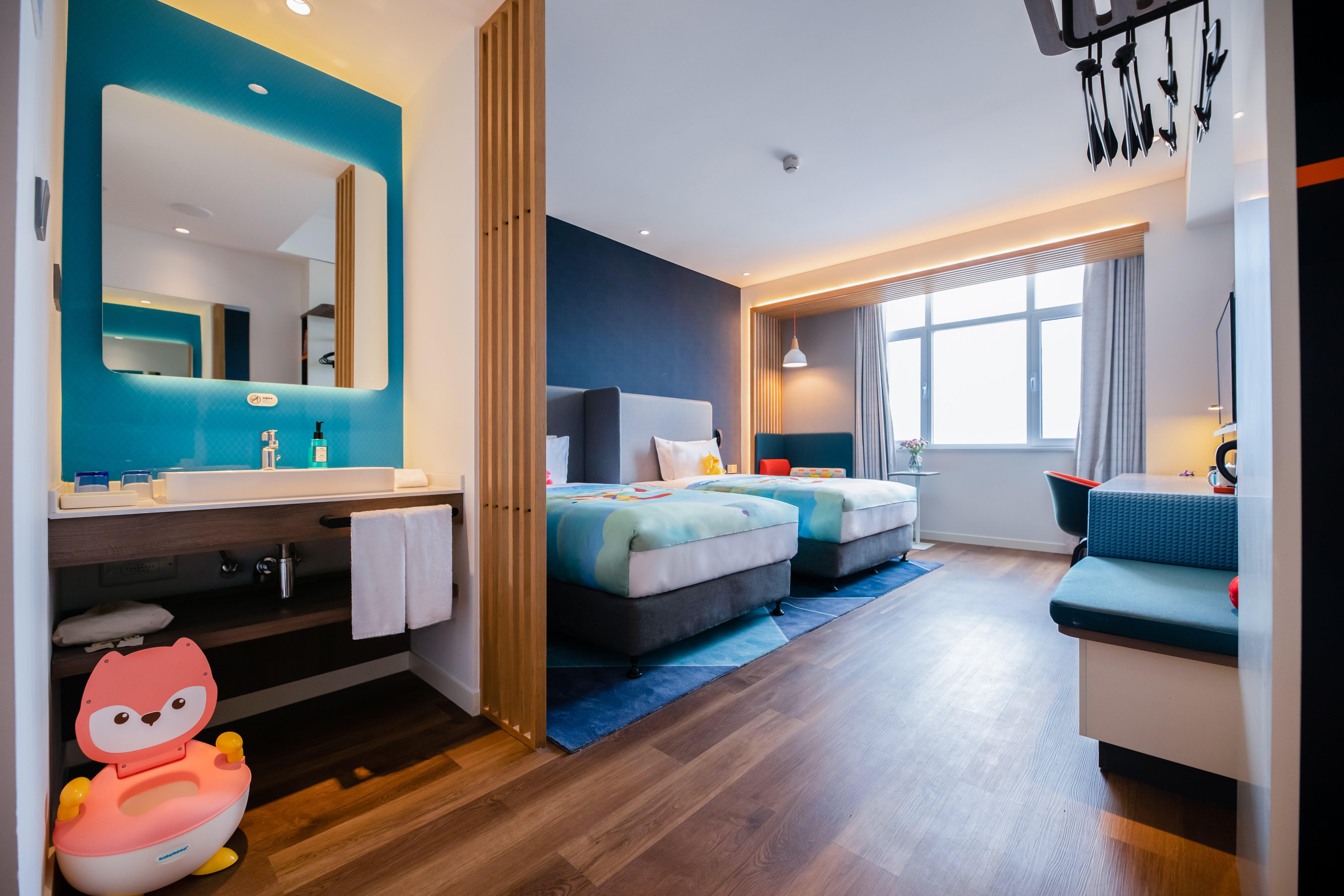 Фото Holiday Inn Express Yantai Fulai