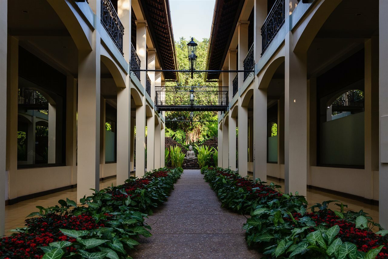 Фото Heritage Suites Hotel