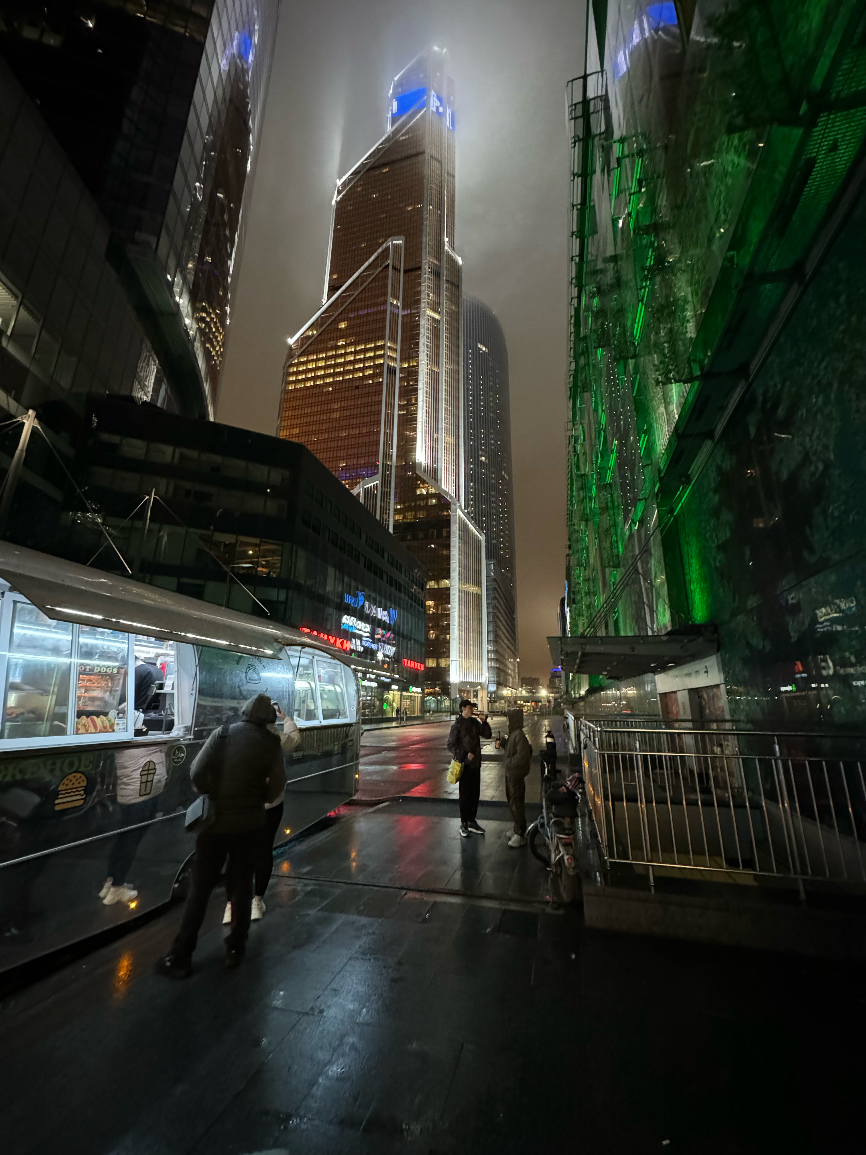 Фото Heaven Apartments