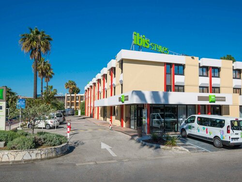 Гостиница Ibis Styles Nice Cap 3000 Aéroport в Сене-Лоране-дю-Варе