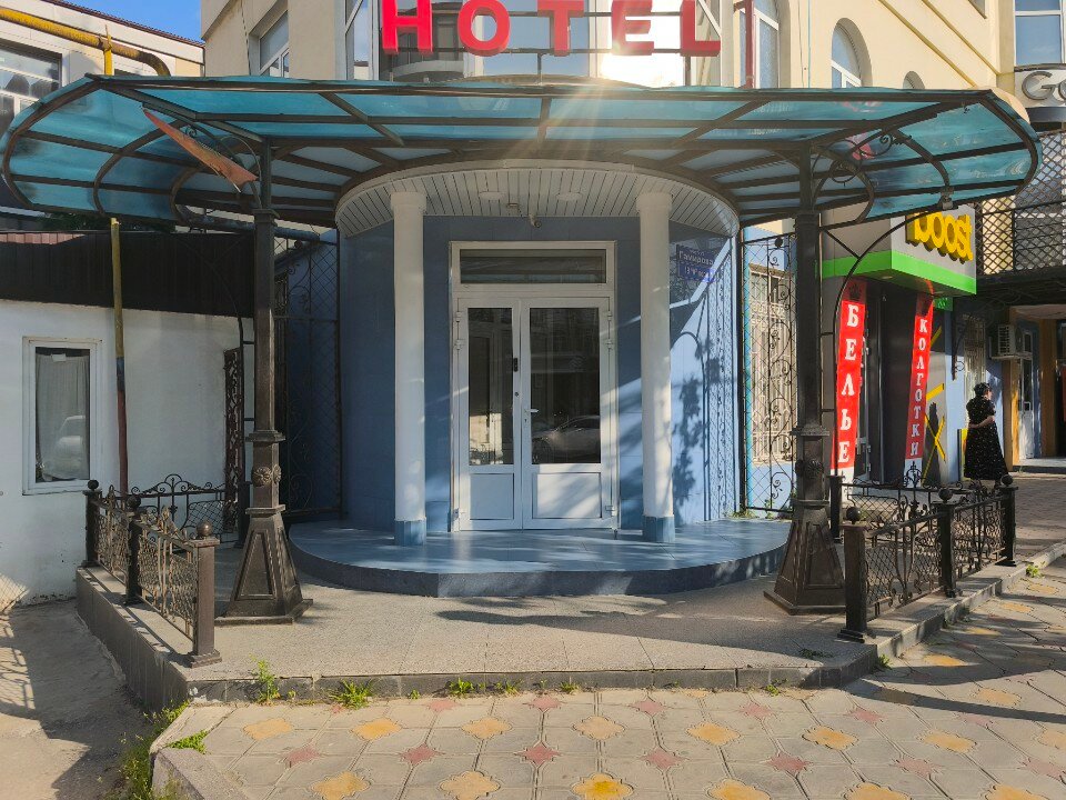 Фото отеля 2