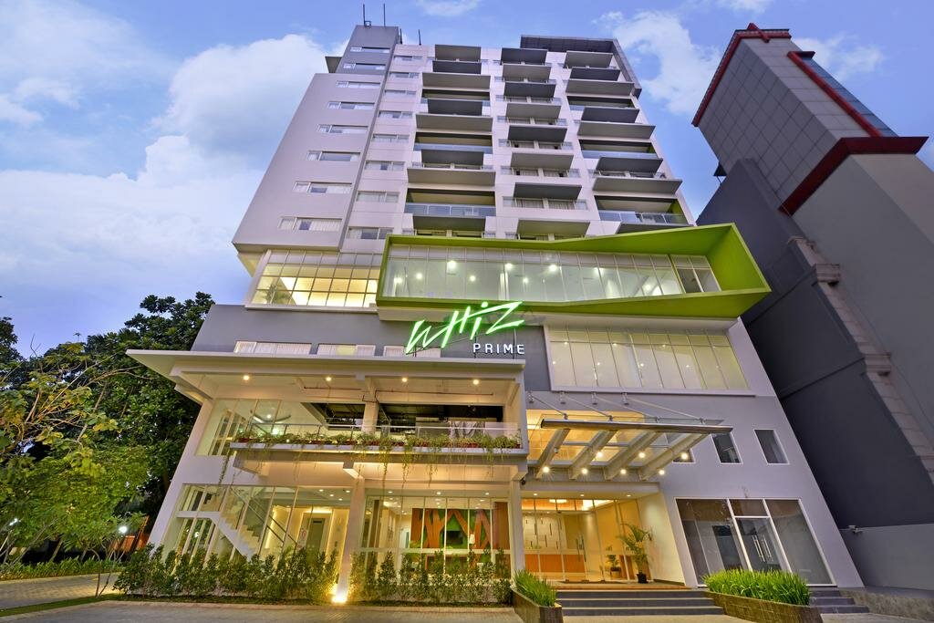 Hotel Whiz Prime Hotel Pajajaran Bogor, Bogor, photo