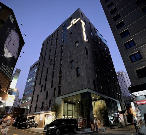 Гостиница Hotel Thomas Myeongdong в Сеуле