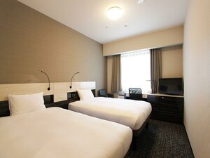 Гостиница Smile Hotel Premium Osaka Hommachi