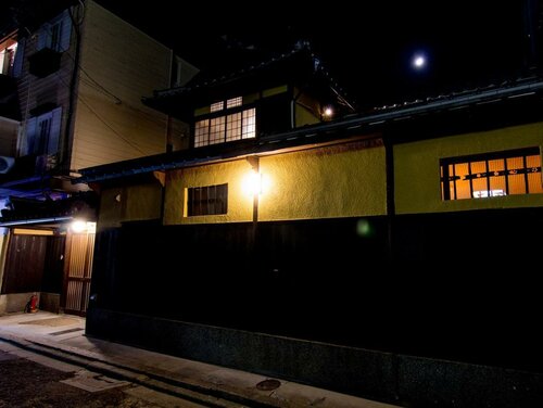 Гостиница Hotel Lantern Gion в Киото