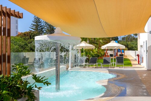 Гостиница Nissiblu Beach Resort в Айя-Напе