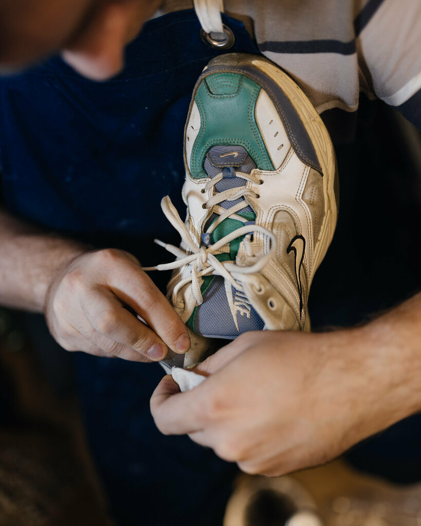 Dry cleaning SneakNFresh, Osh, photo