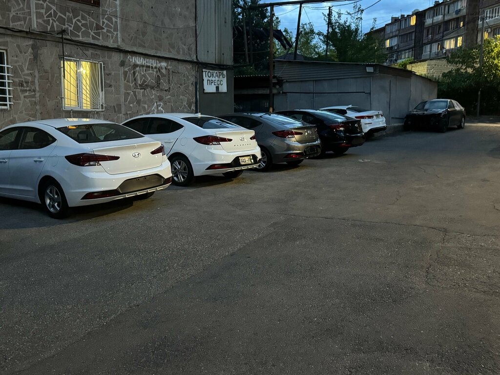 Sale of used cars Автодиллер Autodealer, Yerevan, photo
