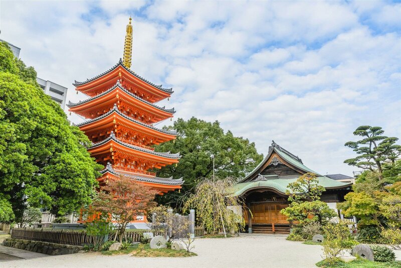 Гостиница Fukuoka Garden Palace в Фукуоке