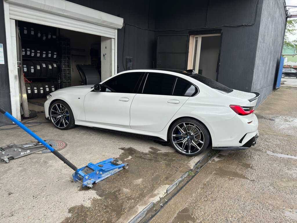 إطارات وسبائك السيارات Qr Tyre ، ، صورة