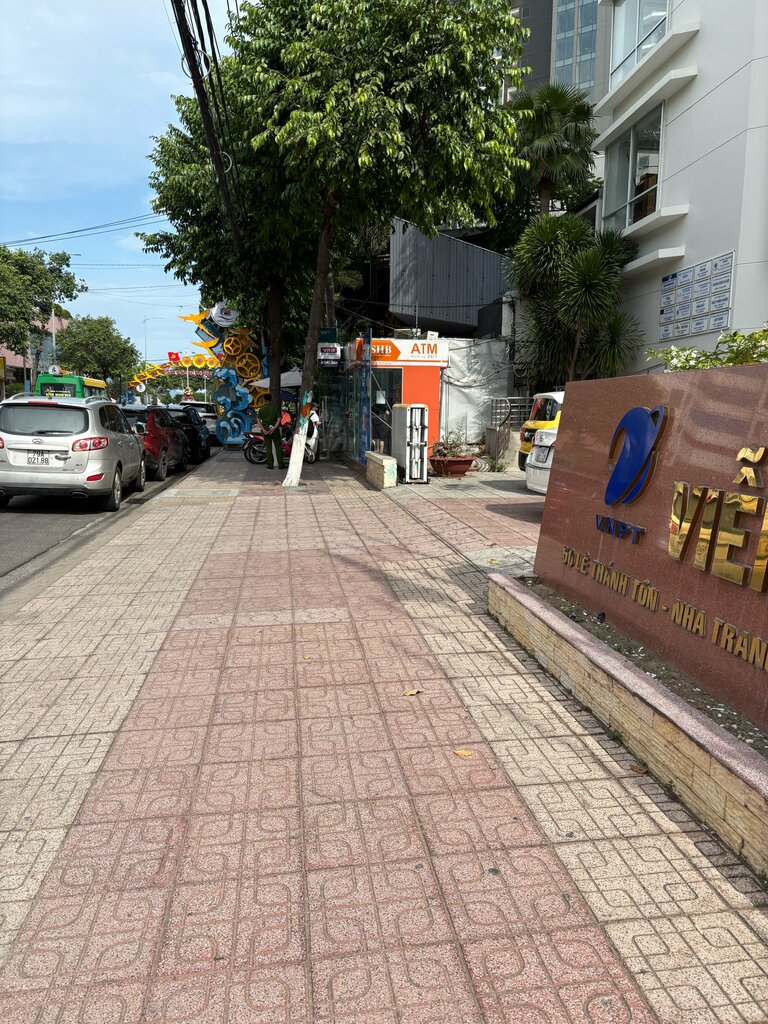 Банкомат Vrb, Нячанг, фото