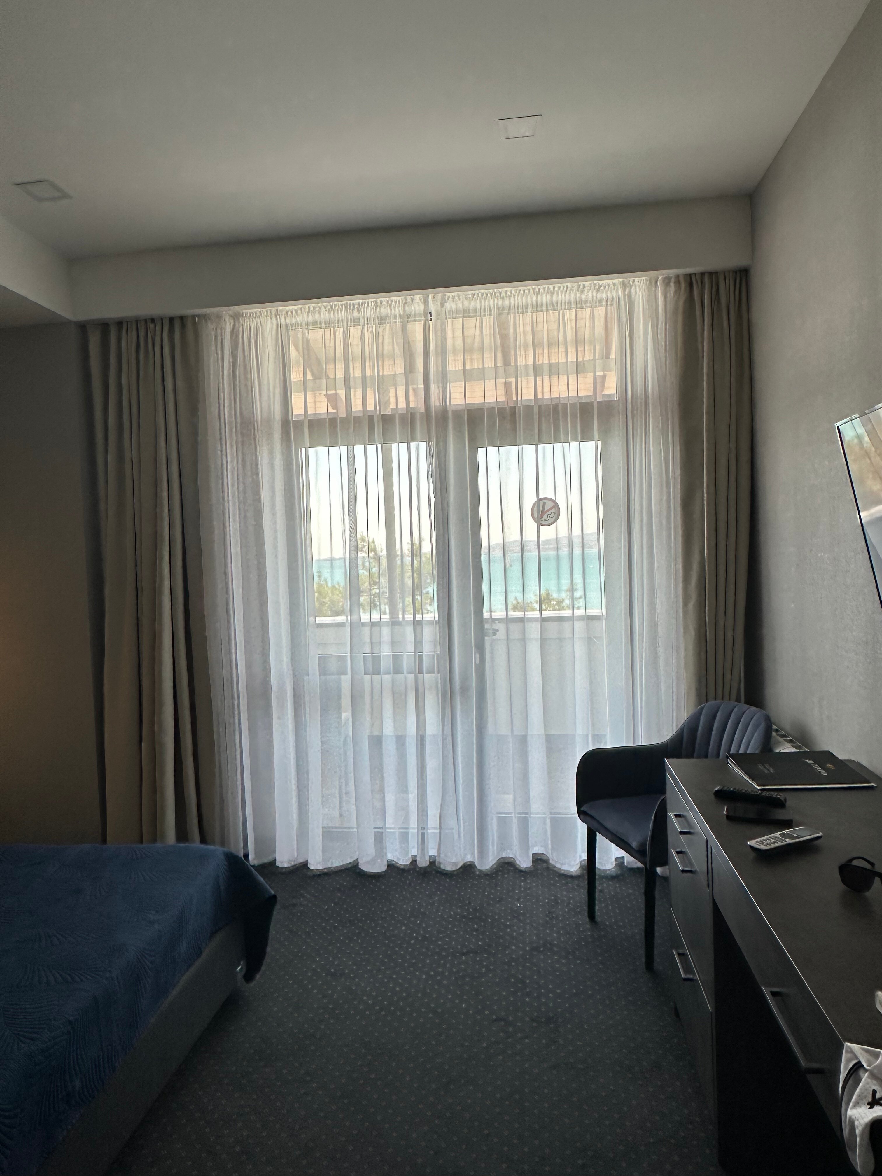 Фото Янтарь