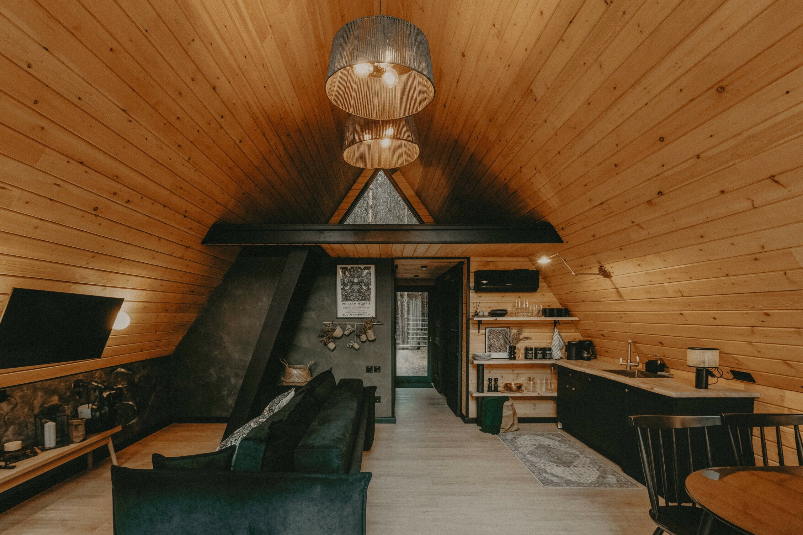 Фото Место под соснами