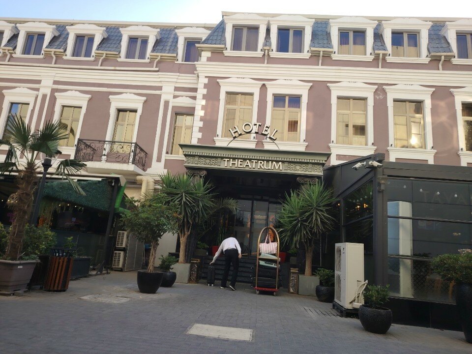 Фото Theatrum Hotel Baku