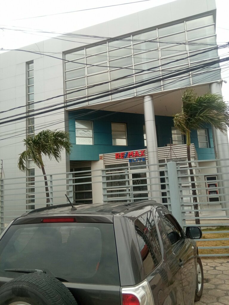 Real estate agency Remax Elite, Santa Cruz de la Sierra, photo